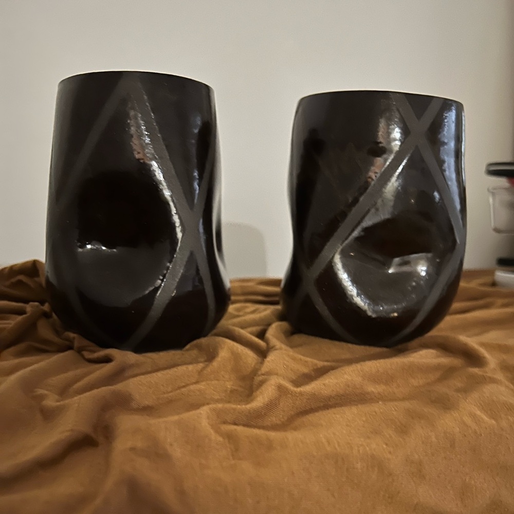 Vases (2) Brown - Picture 13 of 14